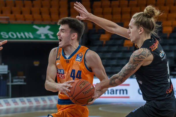 主帅和战术 主帅和战术