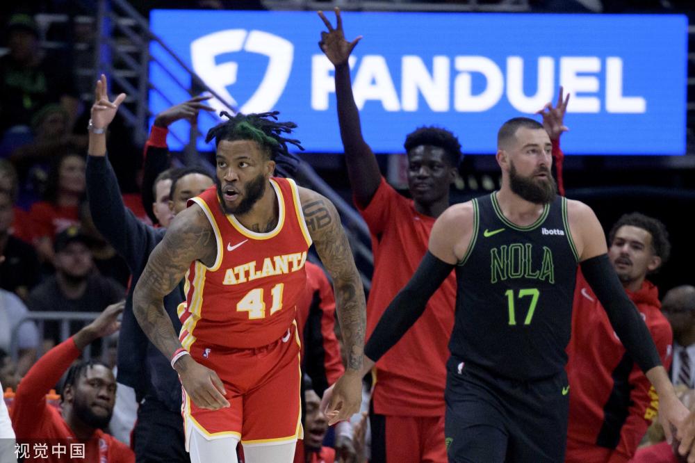 两脚世界波 两脚世界波