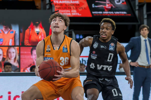 十足的新秀 十足的新秀