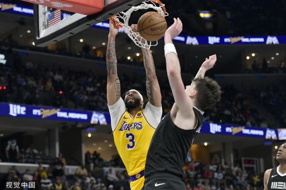 伦纳德的评 伦纳德的评