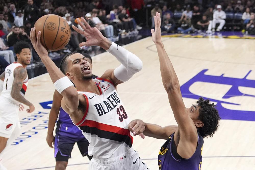 快船震撼交易方案曝光！联盟顶级大前锋联手哈登，鲍尔默兴奋不已